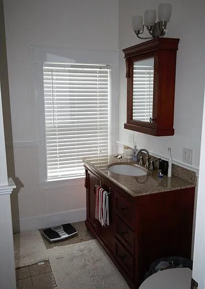 54 Dixon St #1 — Photo 11