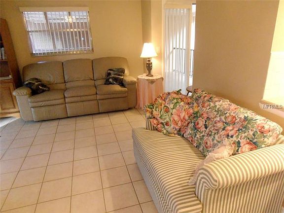 5th image of 100 Sweetgum Woods Ct APT 11B