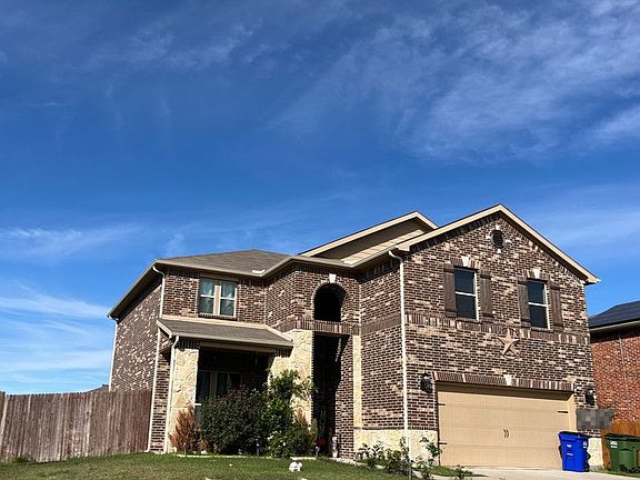 2nd image of 14825 Magnolia Ln