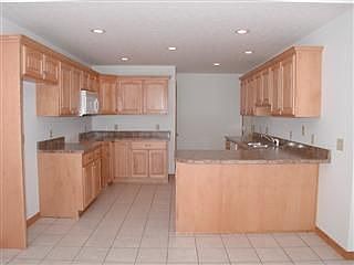 2nd image of 1135 W Sugarberry Ct