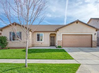 2977 Spencer Ave, Sanger, CA 93657