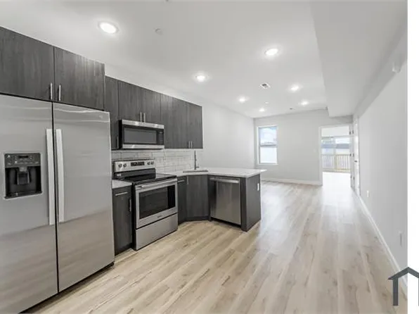 2218 N Marshall St #2, Philadelphia, PA 19133