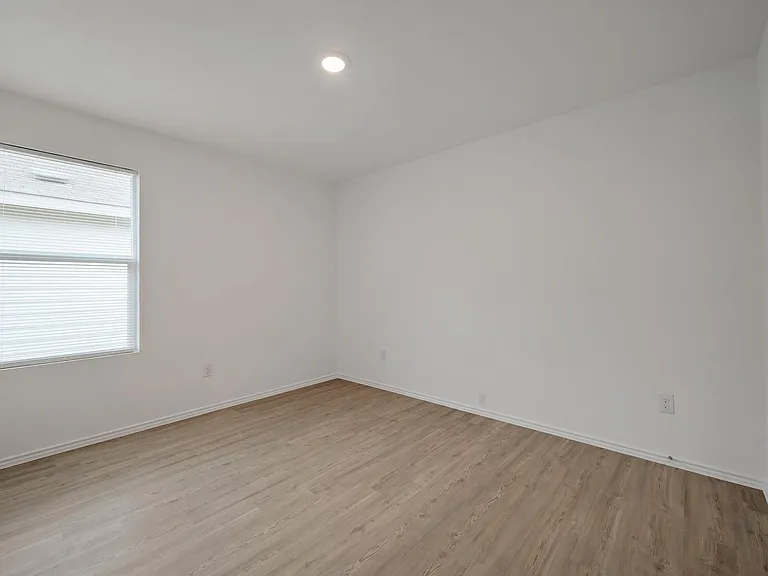 318 Filibusters Trl — Photo 15