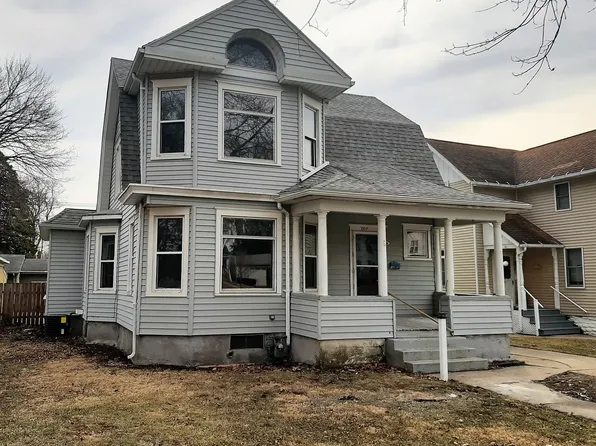 1209 Monroe St, Mendota, IL 61342