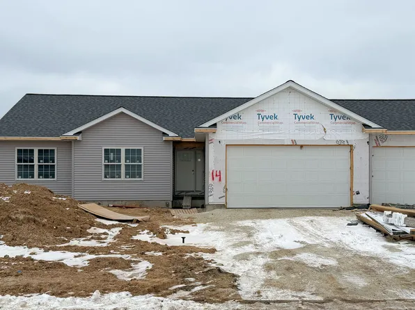 534 S Roberts St, Rochelle, IL 61068