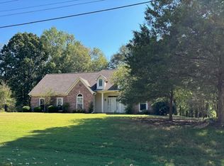 110 Shady Oaks Dr, Eads, TN 38028