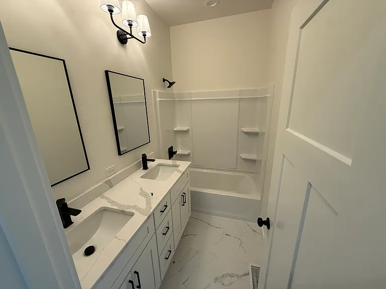 358 W Ashbrook Dr #1 — Photo 13