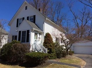 31 Athol St, Springfield, MA 01107