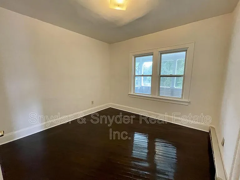 815 & 817 Johnston St #817 — Photo 9