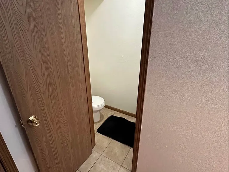 2910 Doralane Ave #B — Photo 7