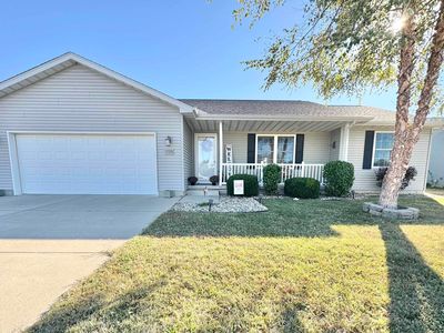 1708 Hunters Trce, Pekin, IL, 61554