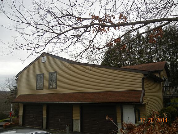 Side view of 3 car garage