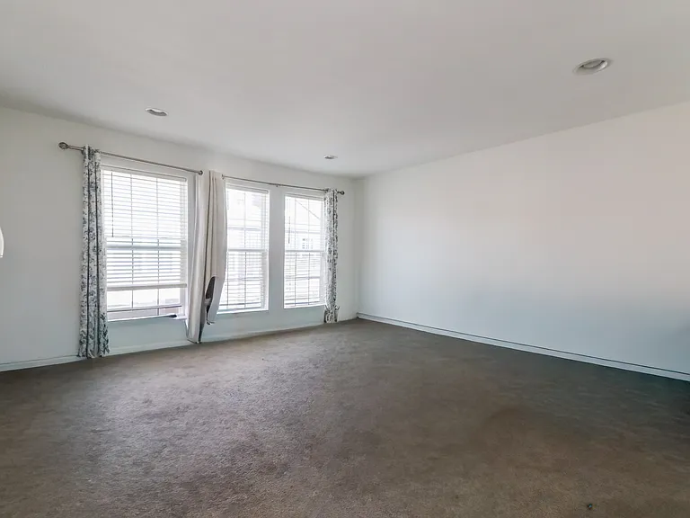 1317 Canning Way — Photo 12