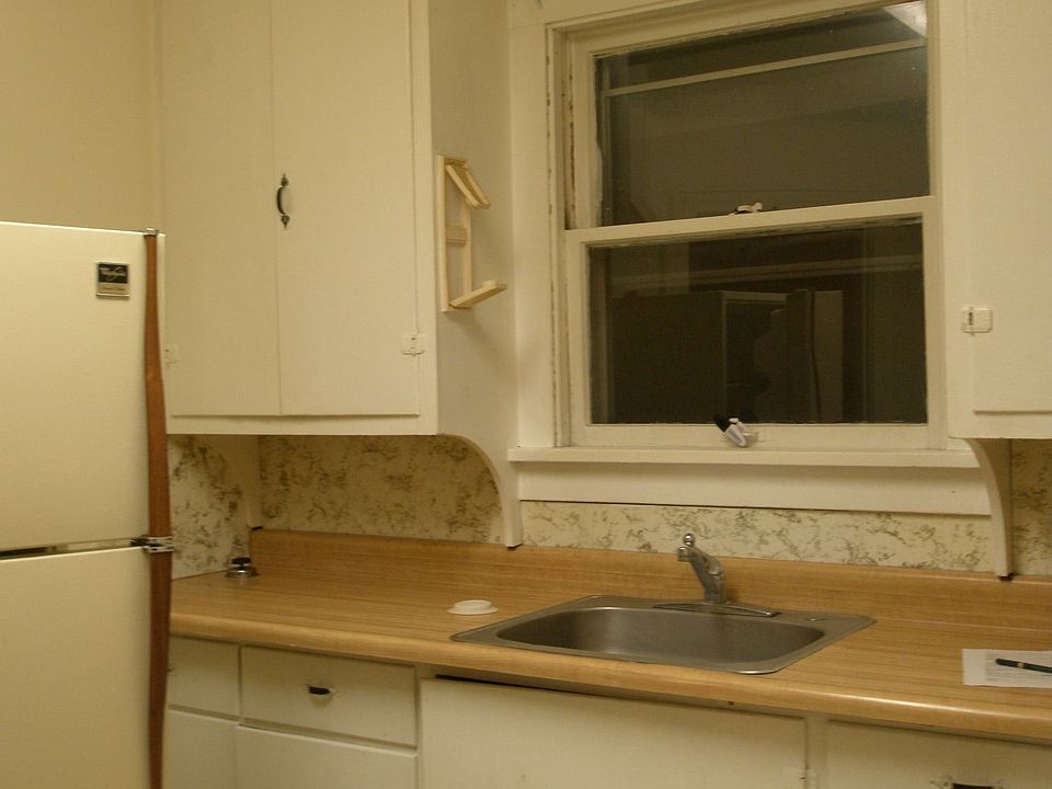 2nd image of 1405 Jefferson Ave