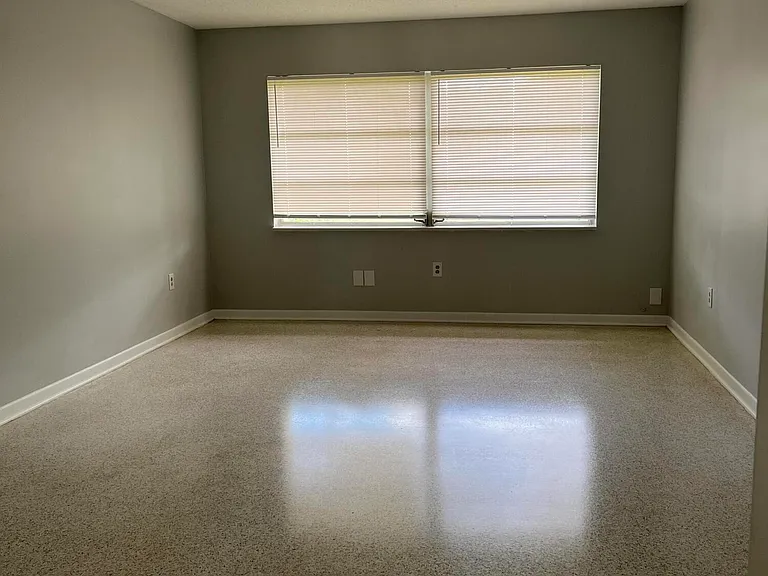 2643 Cherrywood Ln — Photo 14