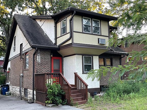 3rd image of 7449 Washington Ave