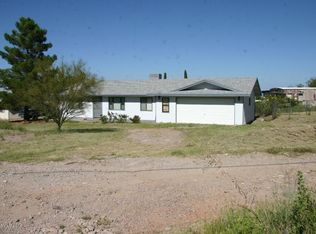 7255 S Hall Dr, Hereford, AZ 85615