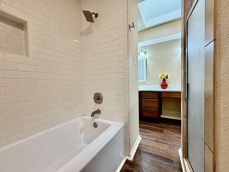 3205 Bryan St — Photo 14