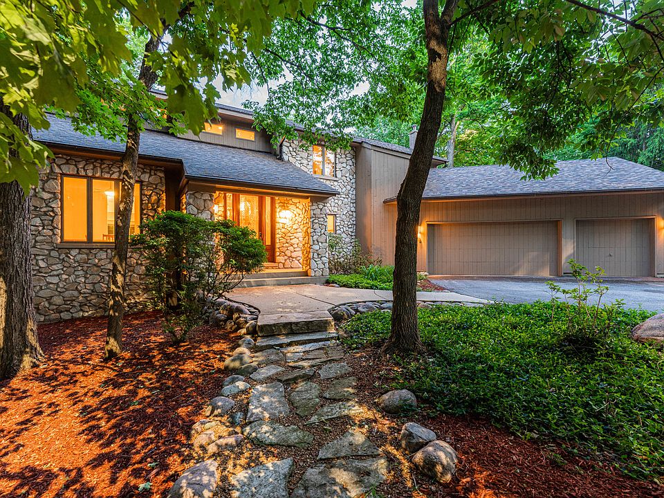 805 S Roselle Rd, Roselle, IL 60172 MLS 11794635 Zillow