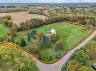 N1615 Center DRIVE, Genoa City, WI 53128