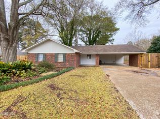 258 Traceland Dr, Madison, MS 39110