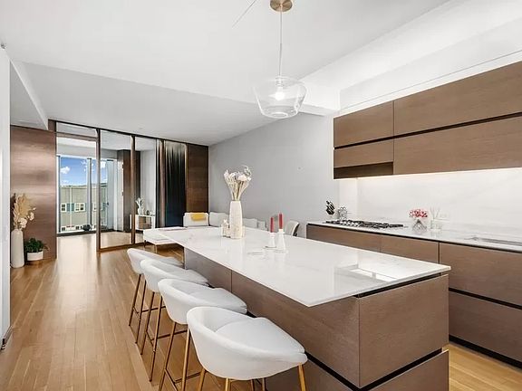 2nd image of 551 W 21st St APT 4B