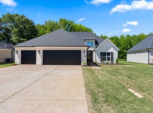 123 Rockford Dr, Jackson, TN 38305