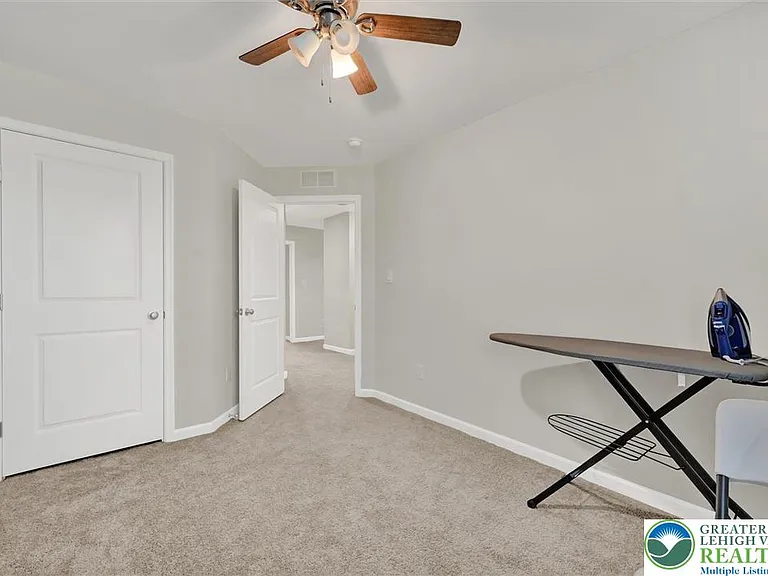 264 Winding Rd — Photo 18