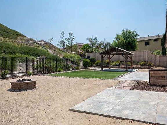 3rd image of 34106 Camelina St