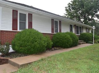 23922 S State Route Ee, Harrisonville, MO 64701