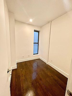 2nd image of 440 10th Ave #5F