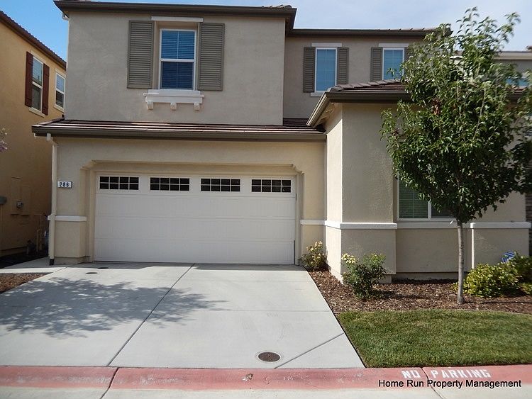 1st image of 286 Barnhill Dr