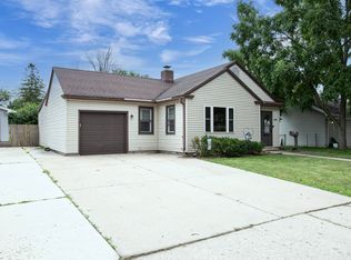 1021 Marquette Ave, Green Bay, WI 54304