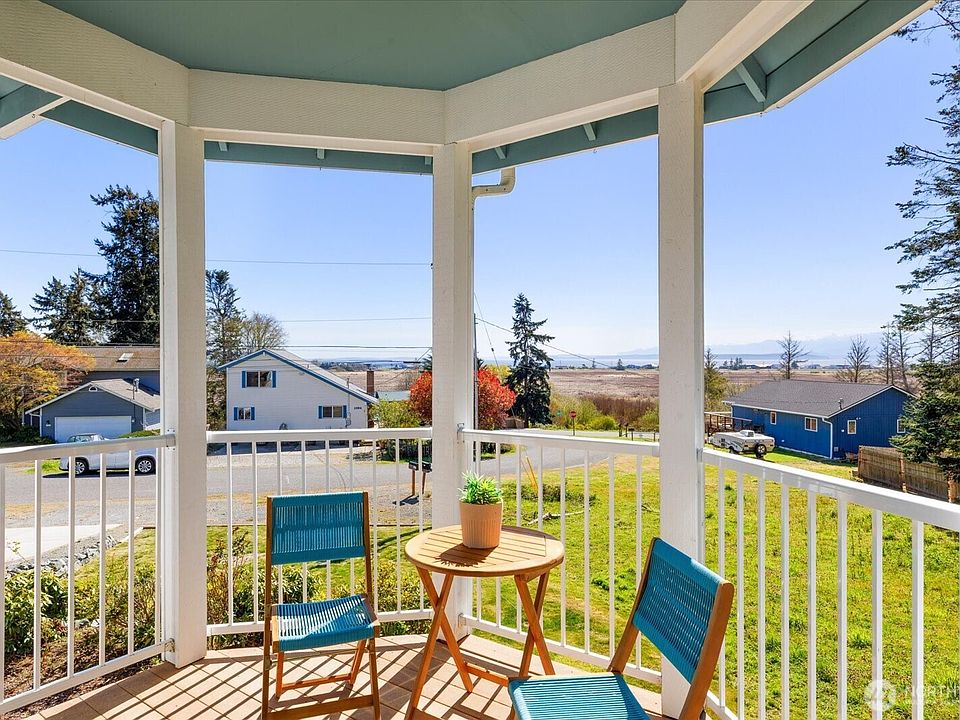 1st image of 1041 Halsey Drive