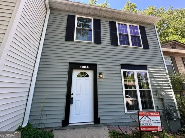 1084 Huntington Trce SE, Smyrna, GA 30082