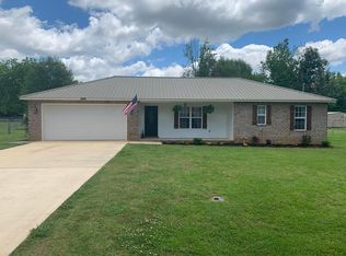 173 Lori Lane Rd, Columbus, MS 39705