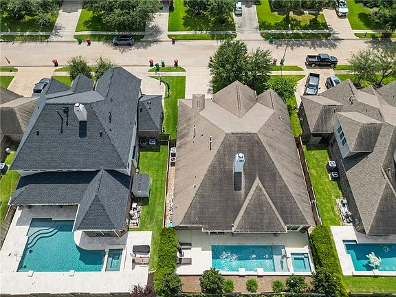 3rd image of 14831 Blue Egret Dr