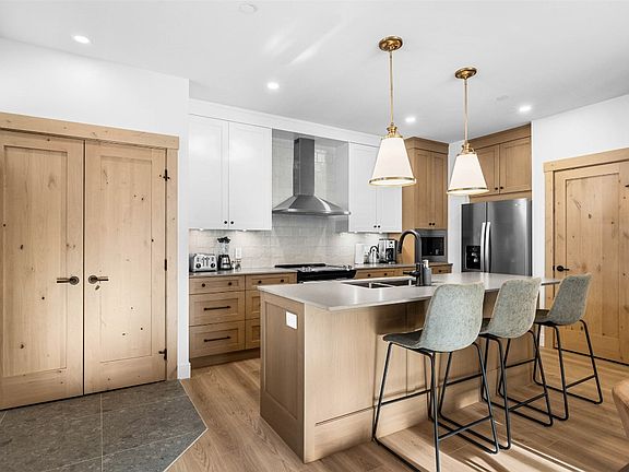 5th image of 7005 McGillivray Lake Dr #14