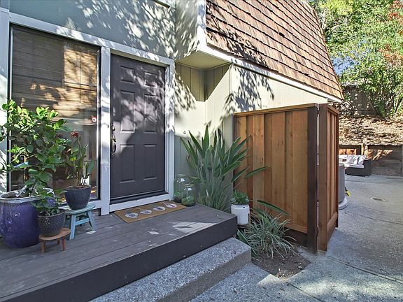 3rd image of 1622 San Luis Rd
