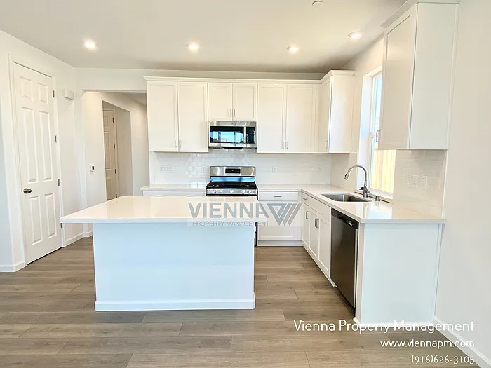 1072 Solace River Way — Photo 6