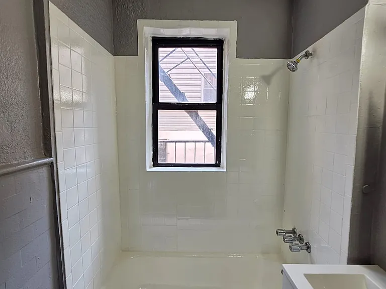 374 Hillside Ave #A1 — Photo 2