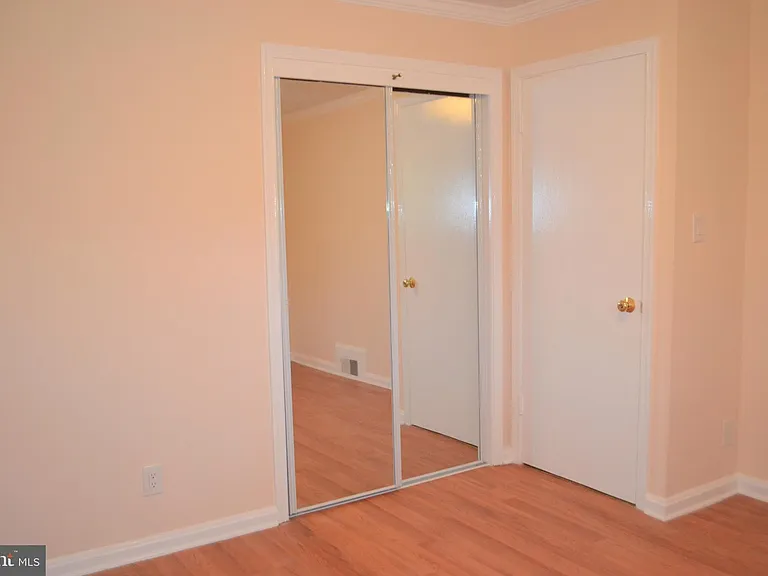 3809 Whispering Ln — Photo 29