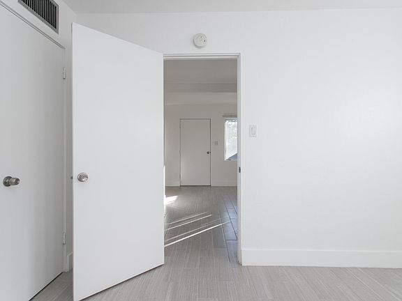 2nd image of 590 S Calle Palo Fierro APT 6
