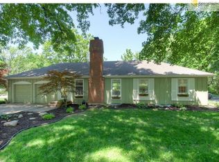 5414 W 64th Ter, Prairie Village, KS 66208