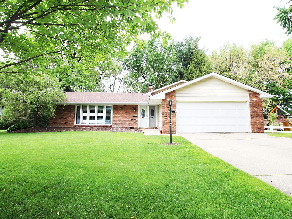 1st image of 7384 Carole Dr