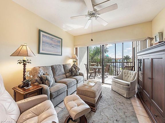 3rd image of 801 River Point Dr APT 308A
