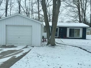 323 Eastland Dr, Leroy, MI 49655