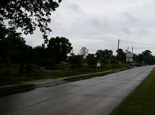 8413 Fulton St, Houston, TX 77022