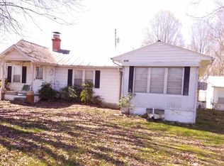 3145 Old Airport Rd, White Pine, TN 37890