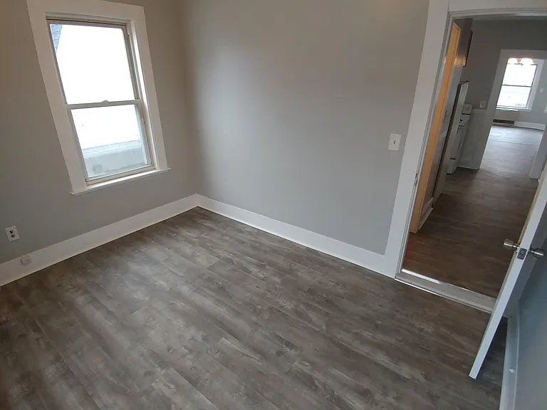 420 Maple St #4 — Photo 22